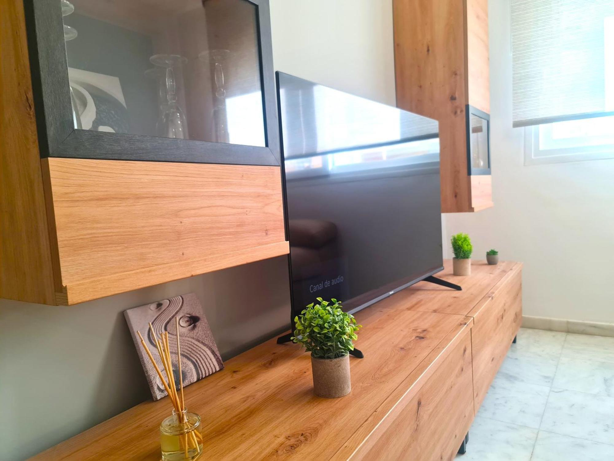 Ave Huelin 3Rooms Alojamiento Con Parking Y Ac Малага Экстерьер фото